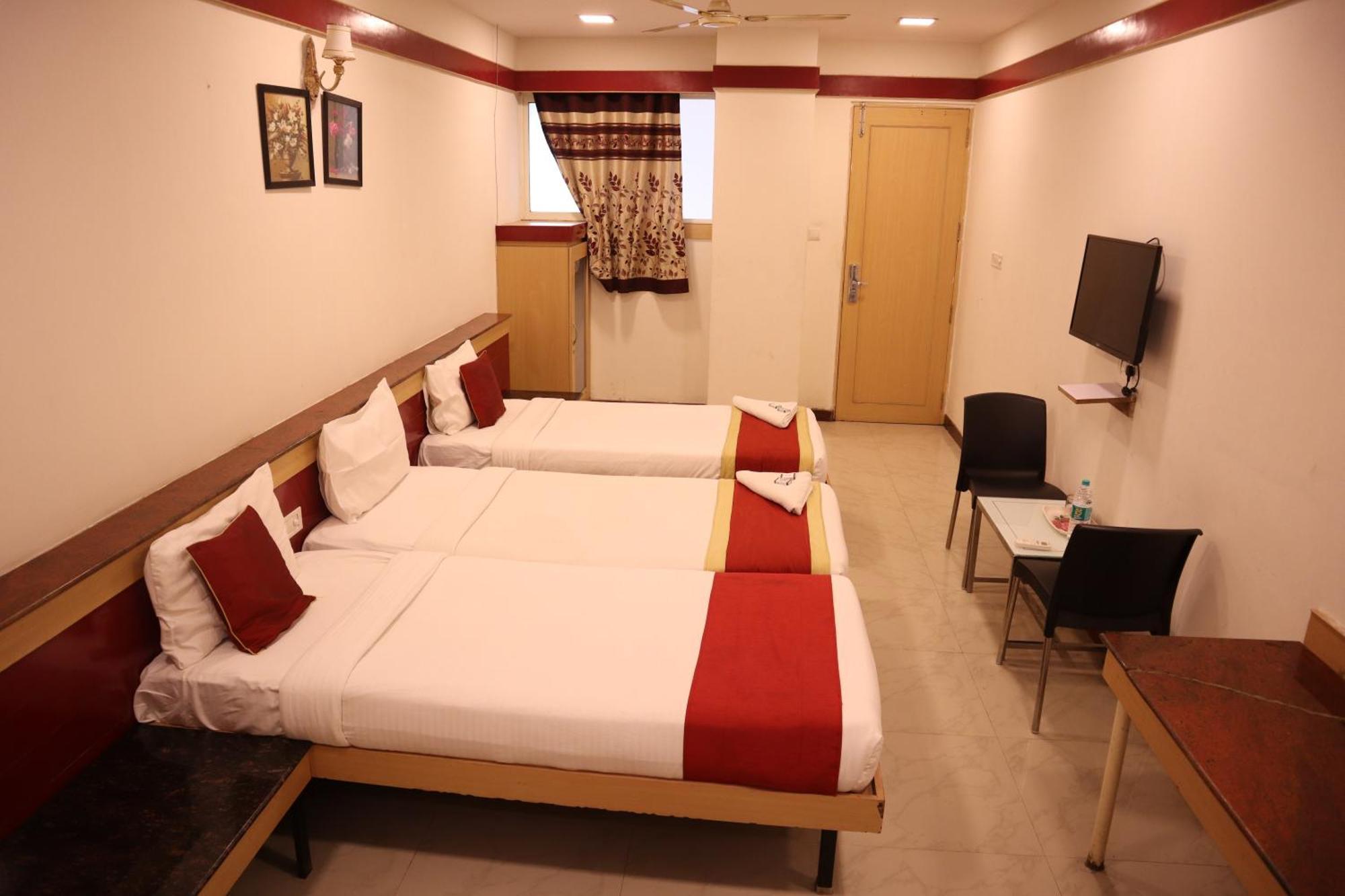Sri Sai Ram Suites Bangalore Exterior photo