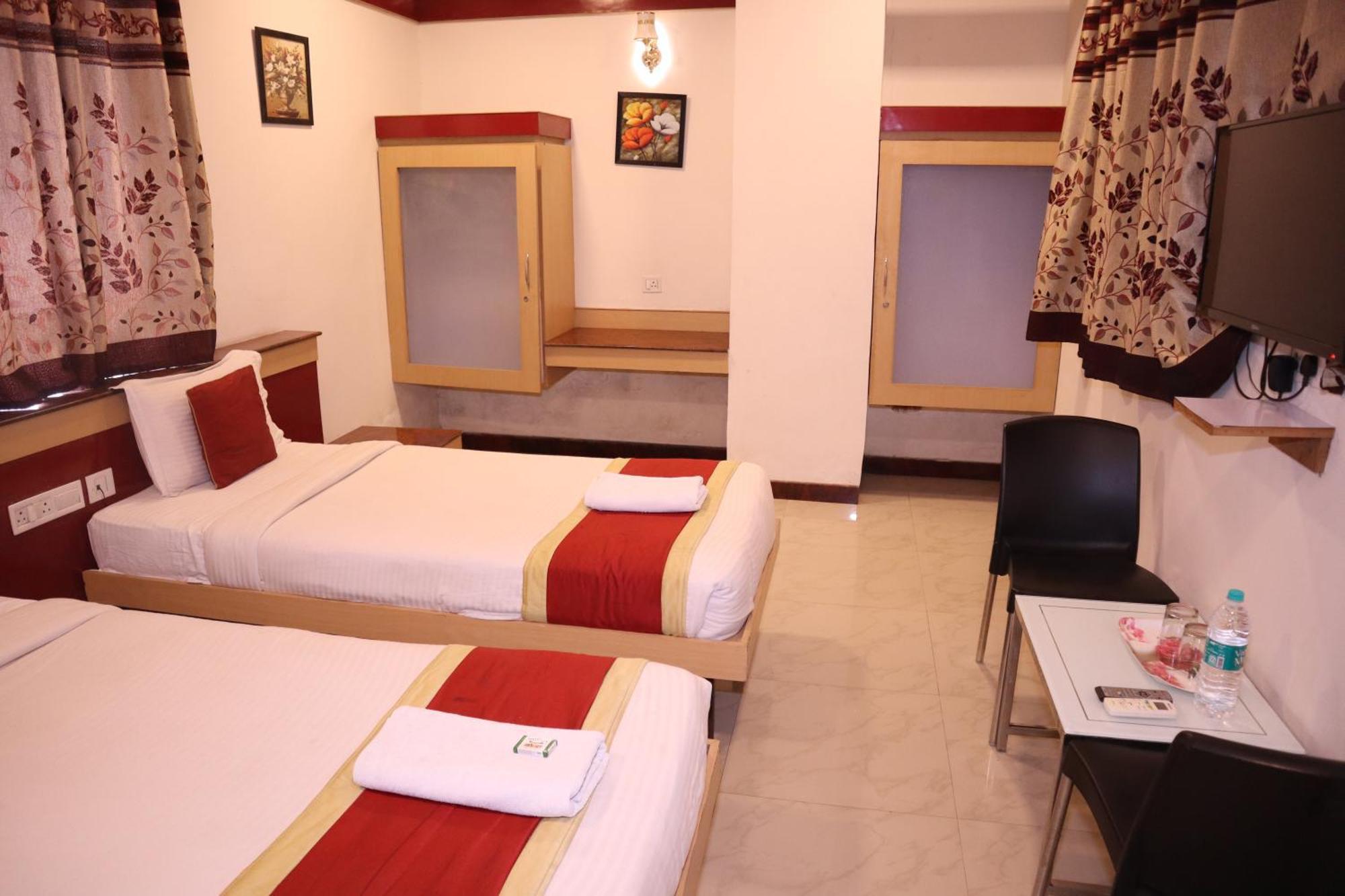 Sri Sai Ram Suites Bangalore Exterior photo